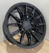 Showa Garage. 8.5x18", 6x139.7, ET20 ����
