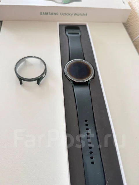 Samsung Galaxy Watch4. GPS, NFC ����