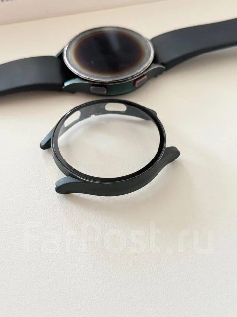Samsung Galaxy Watch4. GPS, NFC ����