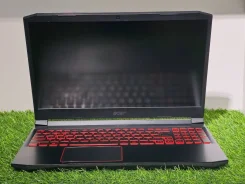 Acer. 15.6", ��� 8 ��, WiFi: 1, Bluetooth: 1 ����