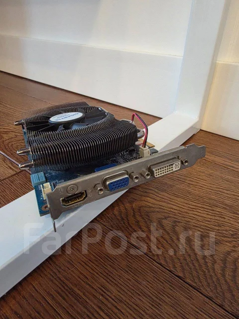 GeForce GTS 250 ����