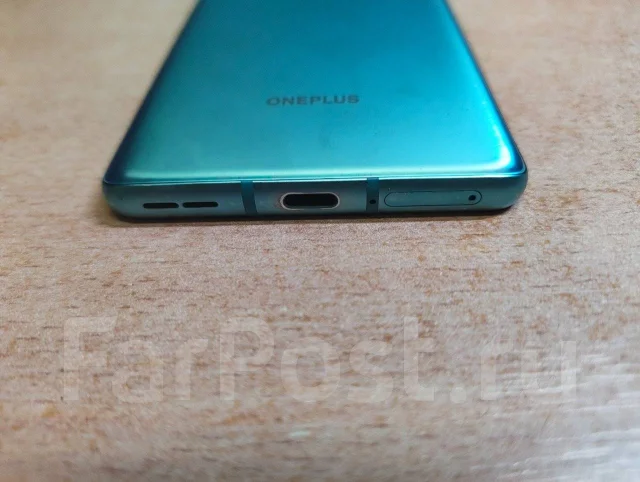 OnePlus 8. �/�, 256 ��, �������, NFC ����