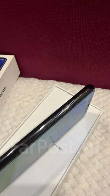 Apple iPhone X. �/�, 256 ��, �����, 3G, 4G LTE ����