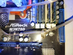 Socket AM3+ ����