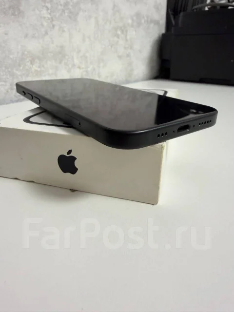 Apple iPhone 15. �/�, 128 ��, ������, 3G, 4G LTE, 5G, Dual-SIM, NFC ����