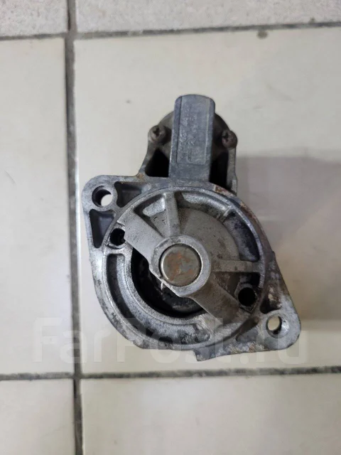 ������� Mitsubishi Carisma 1997 �. � MD321445 ����