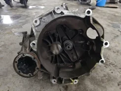 ���� (������������ ������� ������������ �������) Skoda Octavia A5 2004-2013 02T301103AB 02T301103AB ����