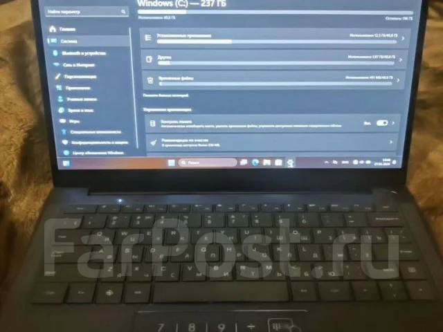 DEXP. 14.1", 2����, ��� 8 ��, ���� 256���, WiFi: 1, Bluetooth: 1, ����������� �� 5��. ����