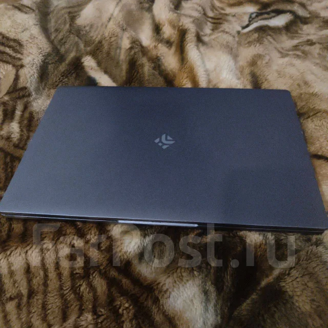 DEXP. 14.1", 2����, ��� 8 ��, ���� 256���, WiFi: 1, Bluetooth: 1, ����������� �� 5��. ����
