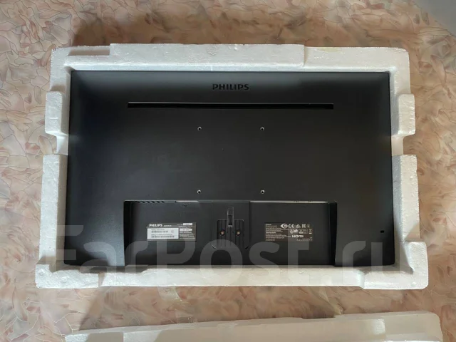 Philips. 23.8" ����