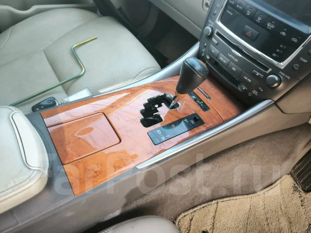 Lexus IS250. GSE20, 4GRFSE ����