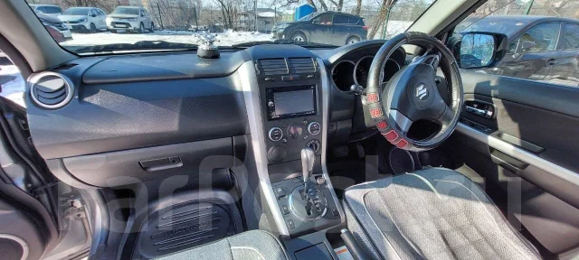 Suzuki Escudo. �������, 4wd, 2.4 (166 122��.�.), ������, 101 272����. �� ����