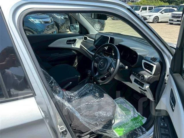 Suzuki Swift. ��������, ��������, 1.2 (82��.�.), ������, 5����. ��, �/�. ��� ����� �� ������������ ����