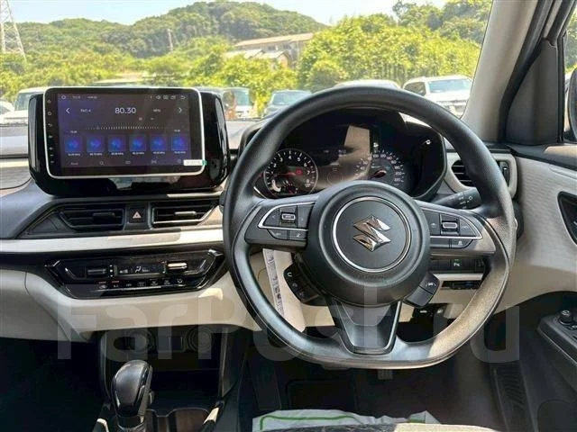 Suzuki Swift. ��������, ��������, 1.2 (82��.�.), ������, 5����. ��, �/�. ��� ����� �� ������������ ����