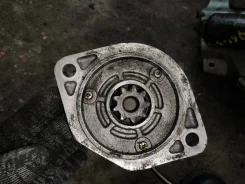 ������� Nissan Terrano 2330018C60 2330018C60 ����