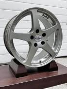 Japan Racing. 8.0/9.0x17", 5x114.3, ET35/38, �� 73���. ����