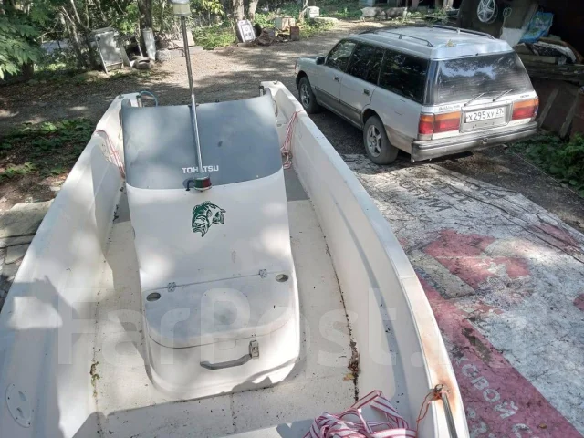 Tohatsu. 2001 ���, ����� 6,5��., ��������� ���������, 70��.�., ������ ����