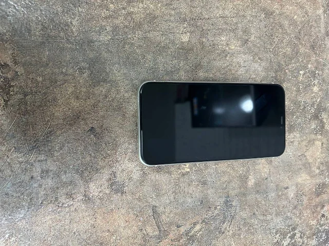 Apple iPhone 11. �/�, 64 ��, ����� ����