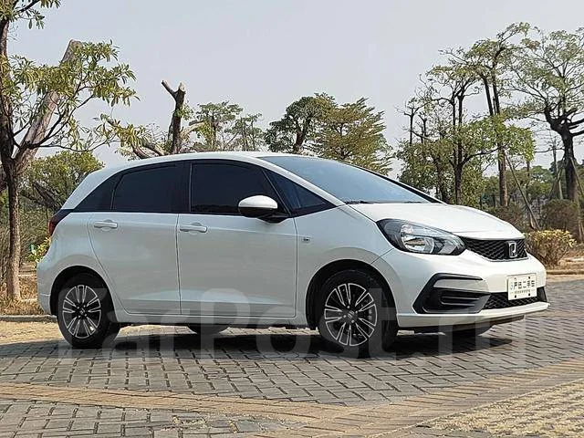 Honda Fit. ��������, ��������, 1.5 (130��.�.), ������, 22����. ��, �/�, ��� ���. ��� ����� �� ������������ ����