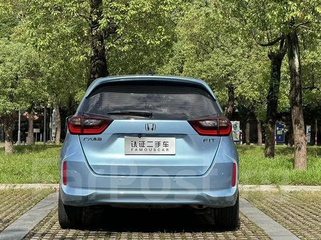 Honda Fit. ��������, ��������, 1.5 (130��.�.), ������, 25����. ��, �/�, ��� ���. ��� ����� �� ������������ ����