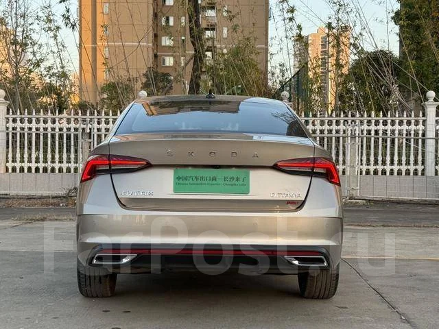 Skoda Octavia. �������, ��������, 1.4 (150��.�.), ������, 24 000����. ��, �/�. ��� ����� �� ������������ ����