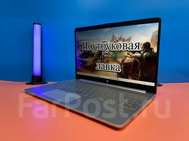 HP. 15.6", 3����, ��� 8 ��, ���� 256���, WiFi: 1, Bluetooth: 1, ����������� �� 3��. ����