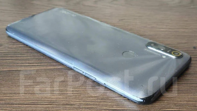 Realme C3. �/�, 64 ��, �����, 3G, 4G LTE, Dual-SIM, NFC ����