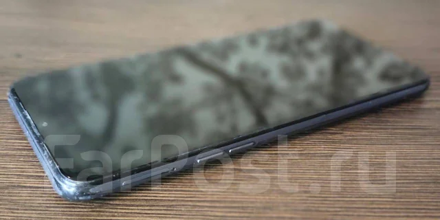 Realme C3. �/�, 64 ��, �����, 3G, 4G LTE, Dual-SIM, NFC ����