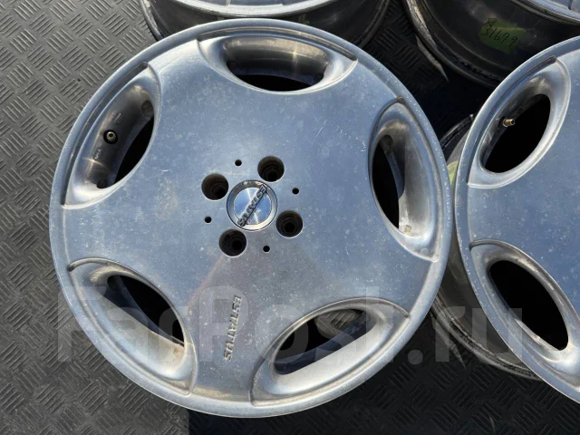 G-Corporation Estatus. 7.0x17", 4x100, ET50, �� 73���. ����