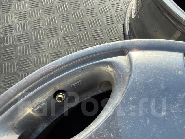 G-Corporation Estatus. 7.0x17", 4x100, ET50, �� 73���. ����