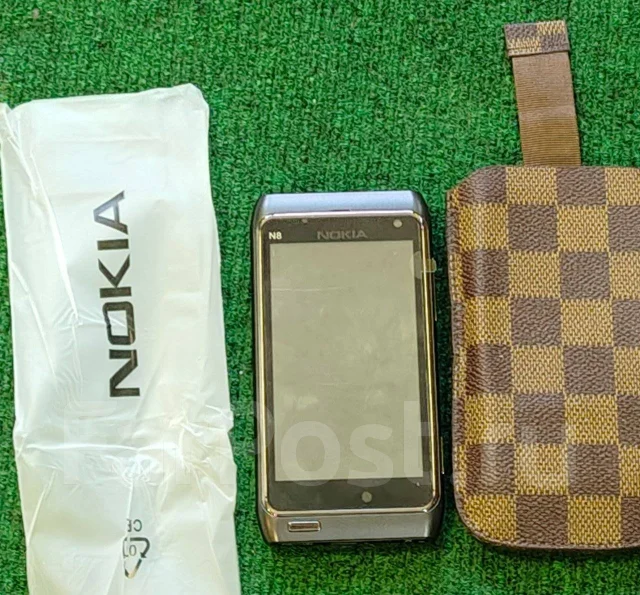Nokia N8. �����, �� 8 ��, �����, 3G, Dual-SIM ����