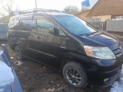 Toyota Alphard. ATH100010211 ����