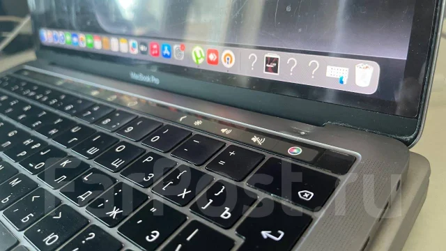 Apple MacBook Pro 13 2019 Mid. 13.3", 2,4����, ��� 8 ��, ���� 256���, WiFi: 1, Bluetooth: 1, ����������� �� 4��. ����
