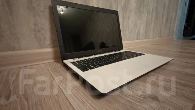 Asus X553M. 15.6", 2,2����, ��� 2048 ��, ���� 1���, WiFi: 1, Bluetooth: 1 ����