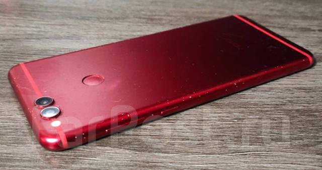 Honor 7X. �/�, 64 ��, �������, 3G, 4G LTE, Dual-SIM ����
