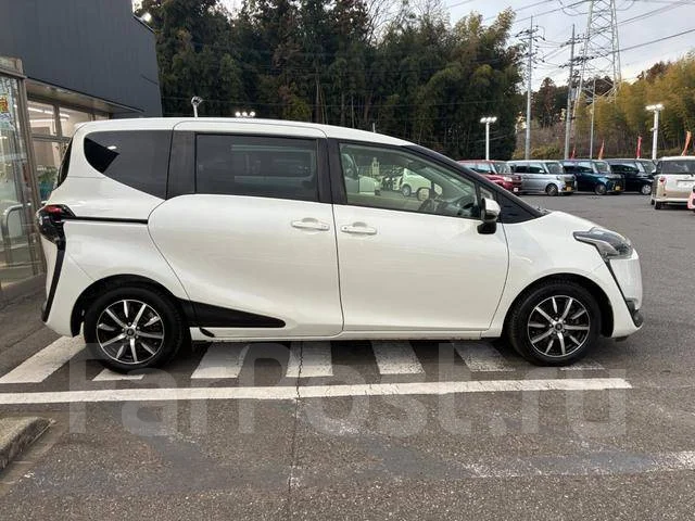 Toyota Sienta. ��������, ��������, 1.5 (109��.�.), ������, 50����. ��, �/�, ��� ���. ��� ����� �� ������������ ����