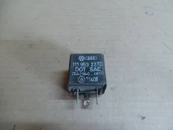 ���� ��������� AUDI (80/90) B3 (87-91�) VAG 111953227D ����