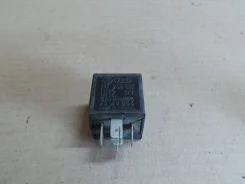 ���� ���������������� (���������) VW Passat B4 (93-96�) VAG 191955531 ����