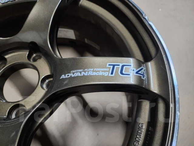 Advan Racing TC-4. 8.0x18", 5x114.3, ET45 ����