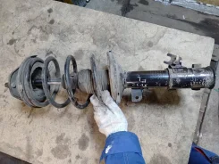 ������ �������� ����� Toyota Vista SV32 1993 ��� 3S-FE Tokico B3185 B3185 ����
