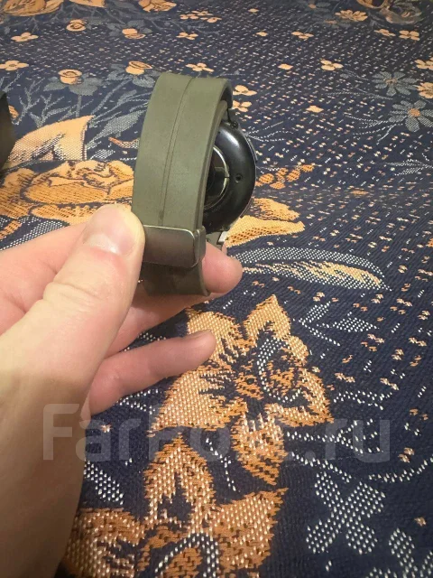 Samsung Galaxy Watch5 Pro. GPS, IP68 ����