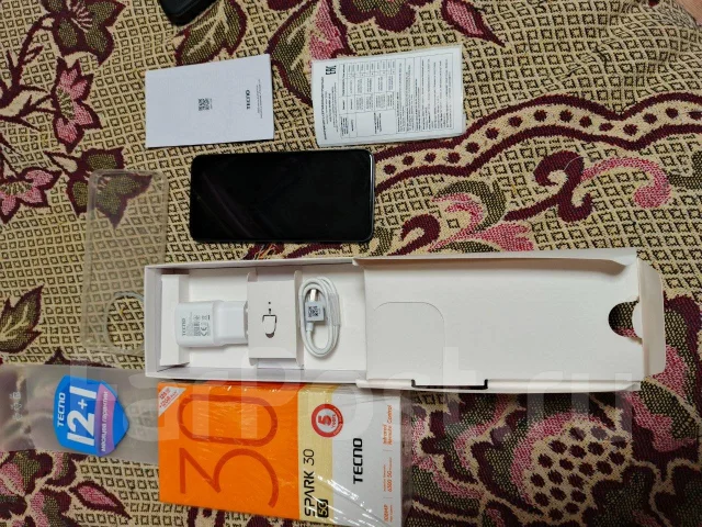 Tecno Spark 30 5G. �����, 128 ��, ������, 5G ����