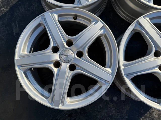 Dunlop Plencia. 6.5x16", 5x114.3, ET40, �� 73���. ����