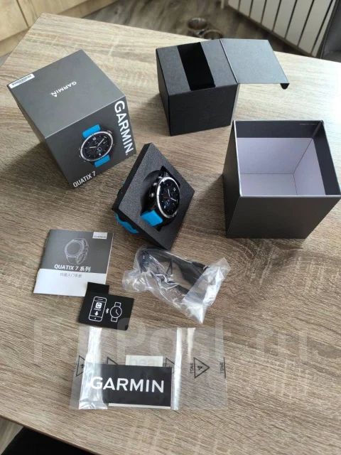 Garmin Quatix 7 ����