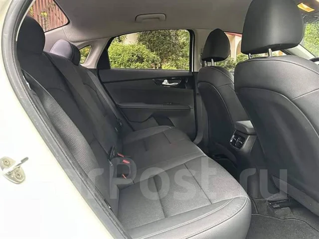 Kia K3. �������, ��������, 1.4 (140��.�.), ������, 35 000����. ��, �/�. ��� ����� �� ������������ ����