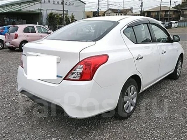 Nissan Latio. N17, HR12 ����