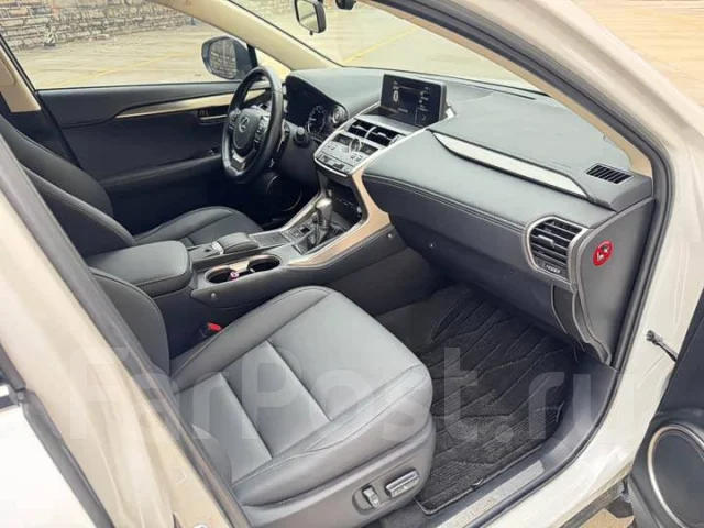 Lexus NX200. ��������, ��������, 2.0 (150��.�.), ������, 30 000����. ��, �/�. ��� ����� �� ������������ ����