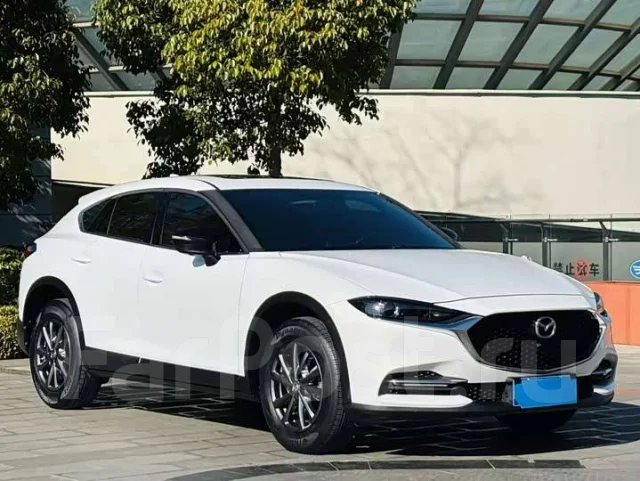 Mazda CX-4. �������, ��������, 2.0 (158��.�.), ������, 24 000����. ��, �/�. ��� ����� �� ������������ ����