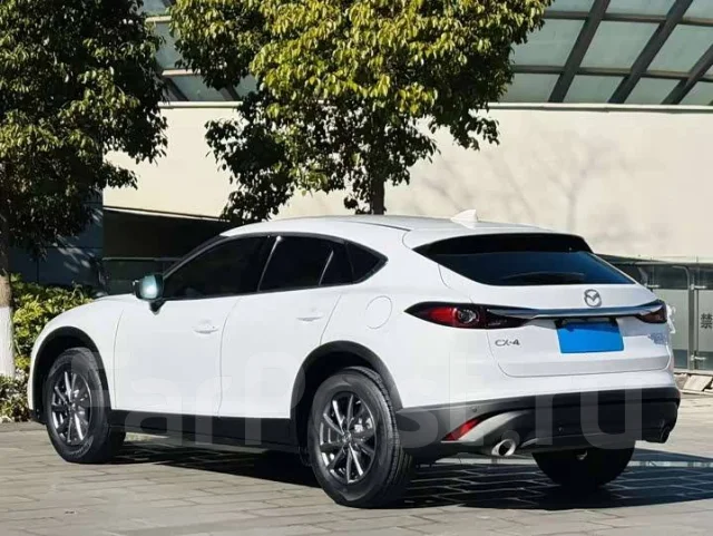 Mazda CX-4. �������, ��������, 2.0 (158��.�.), ������, 24 000����. ��, �/�. ��� ����� �� ������������ ����