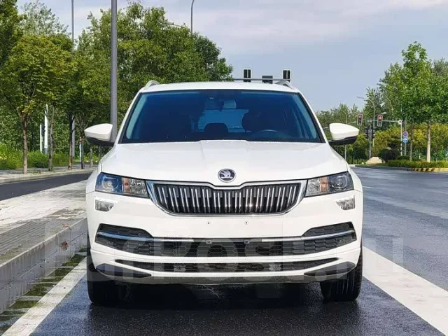 Skoda Karoq. �������, ��������, 1.4 (150��.�.), ������, 33 000����. ��, �/�. ��� ����� �� ������������ ����